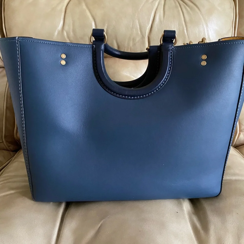 LKNW Coach Rae XL Tote Satchel Glove Tanned Denim Leather Rare Find! - Picture 4 of 16